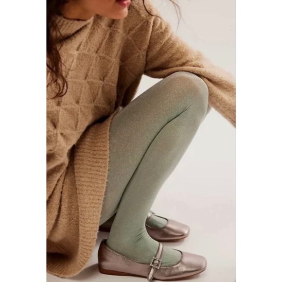 Free People Accessories - Free People leggings